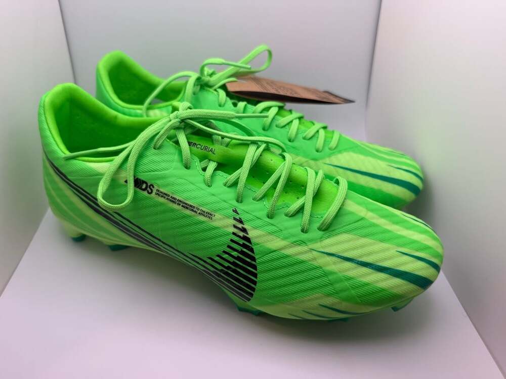 Nike Zoom Vapor 15 Acad Mds Fg/Mg Size 8.5 Green Strike Black